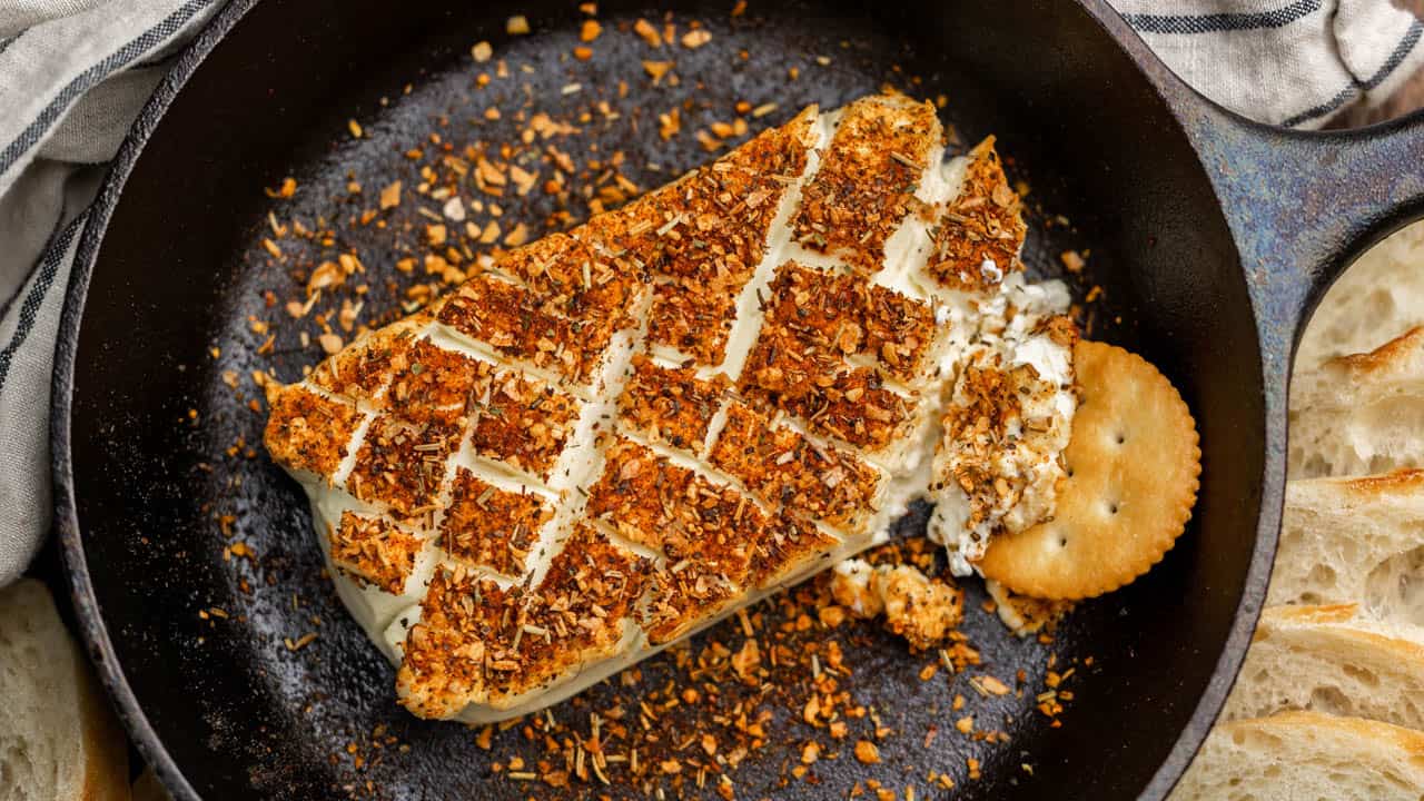 Smoked Cream Cheese: The Easy Appetizer Trend Everyone Loves